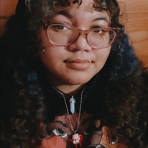 Meet your Posher, Brittney